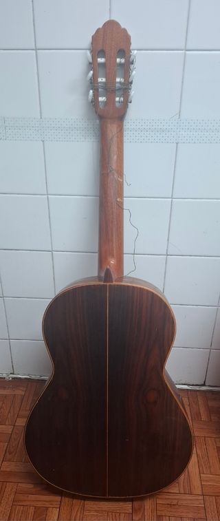 Guitarra Alhambra Clásica Antigua 1979