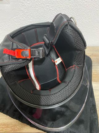 Casco moto: diseño moderno