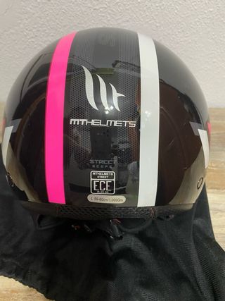 Casco moto: diseño moderno