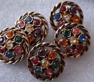 Lote de 12 botones- 7 modelos