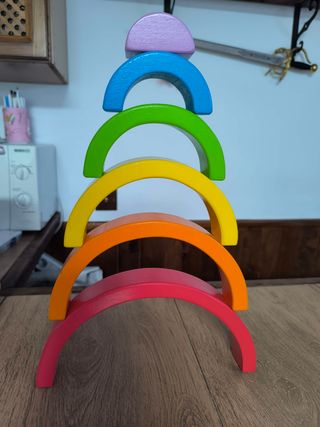 2 juguetes de madera