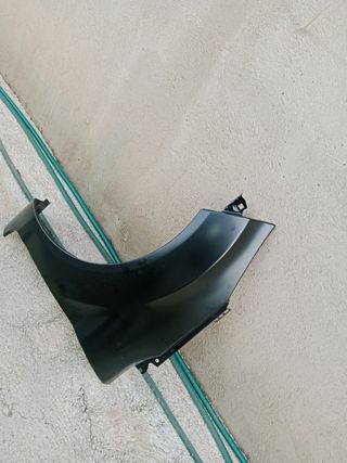 Aleta para coche Ford fiesta 2012