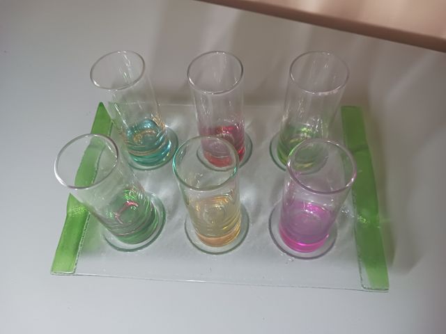 Bandeja + 6 vasos cristal | Colores