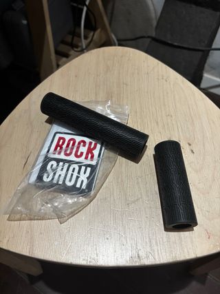 Puños bici RockShox TwinLock