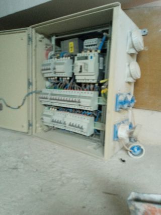 Cuadro eléctrico obra - usado