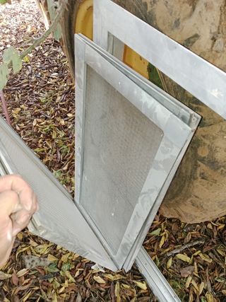 Ventana aluminio - Cristal translúcido