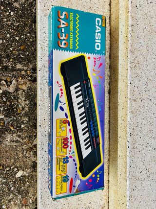 Casio SA-39 Piano Portátil