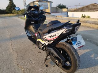 Yamaha Tmax 530