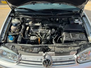 Volkswagen Golf 2001