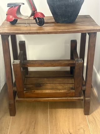 Mueble auxiliar 2 niveles madera.