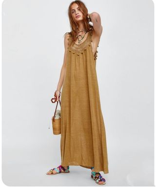 Vestido largo crochet Zara beige
