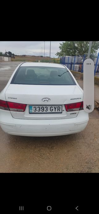 Hyundai Sonata 2011