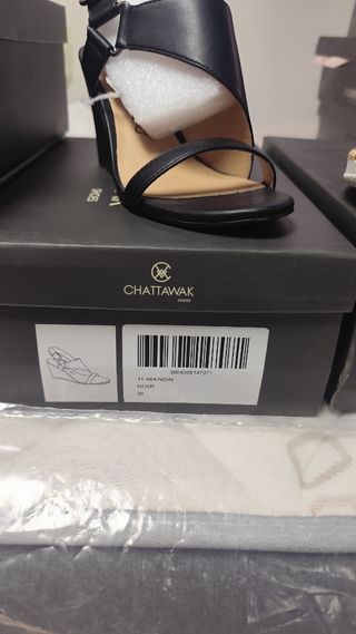 Sandalias Chattawak marrón, talla 37