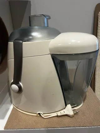 Licuadora Moulinex clásica