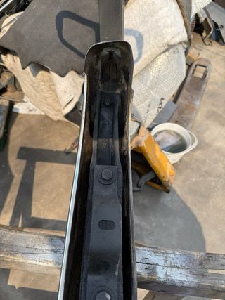 Paragolpes trasero Mercedes W115/W114