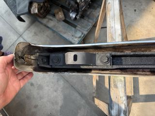 Paragolpes trasero Mercedes W115/W114