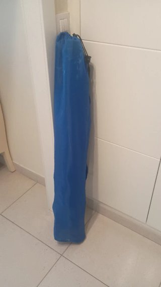Silla camping azul plegable