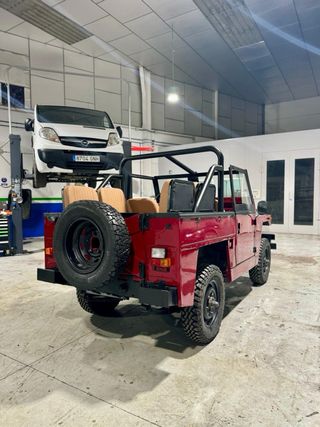 Land Rover Santana 88 Ligero