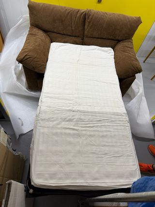 Sofa cama marrón Antelina con antimancha
