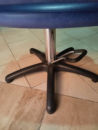 Sillón de peluquería en perfecto estado