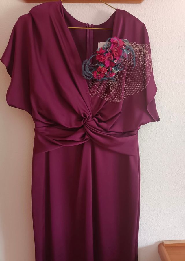 Vestido madrina morado - tocado