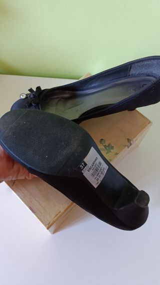 Zapatos negros mujer tacón bajo