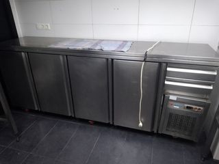 Mesa Fria acero inoxidable
