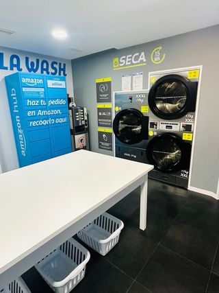 Lavandería autoservicio LA WASH