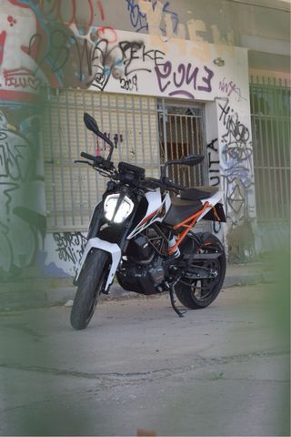 KTM Duke 125 (2020) Impecable