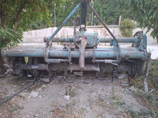 Rotovator agrícola usado