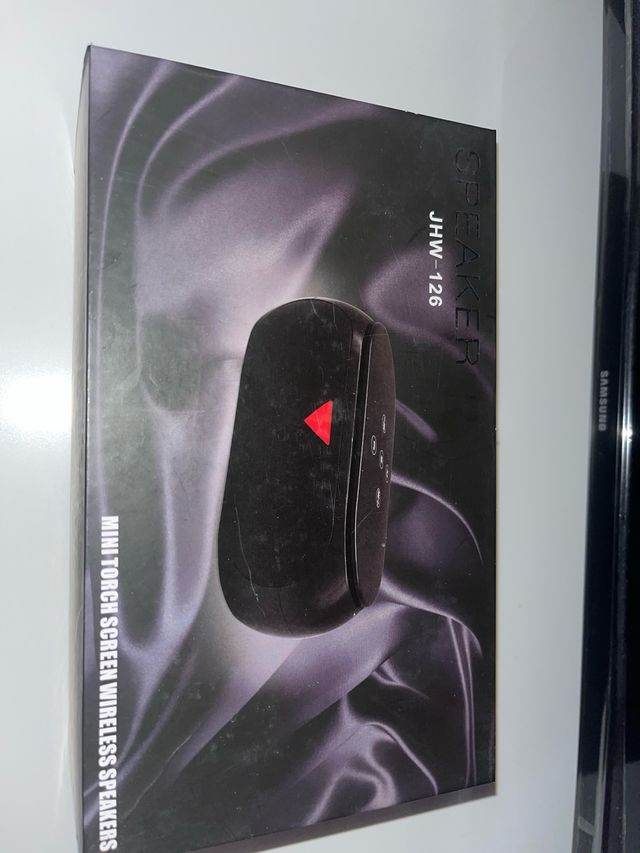 Altavoz inalámbrico JHW-126