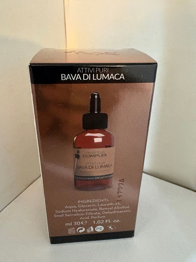 Suero de baba de caracol -pharma complex