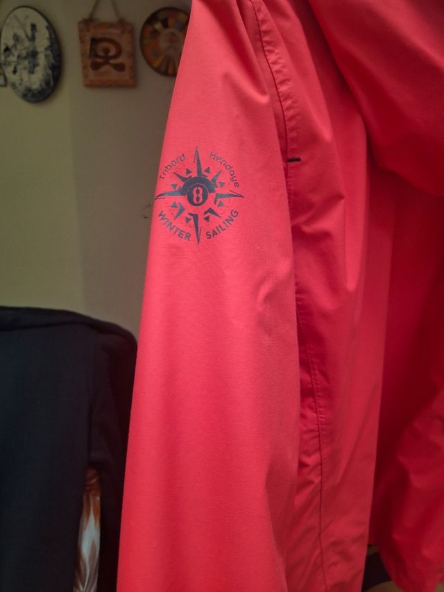 Chaqueta Anorak roja