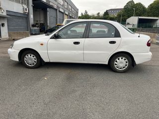 Daewoo Lanos 1998