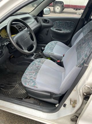 Daewoo Lanos 1998