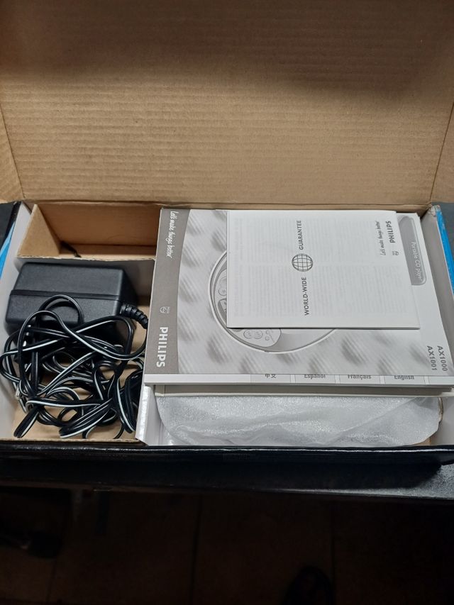 Philips AX1000 - CD Portátil