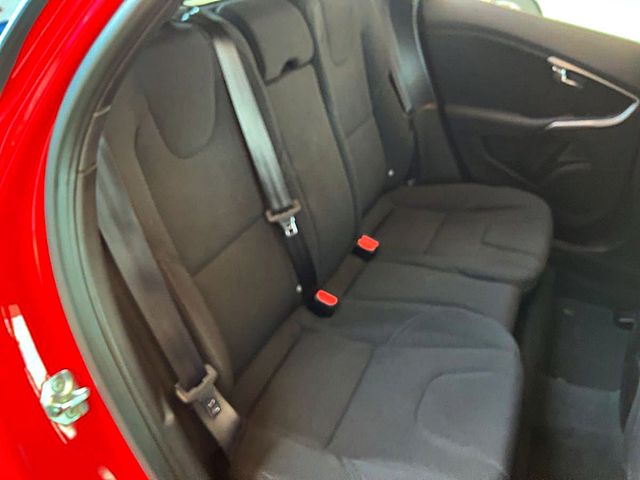 Volvo V40 2017 Cross Country D2 2.0 120 CV