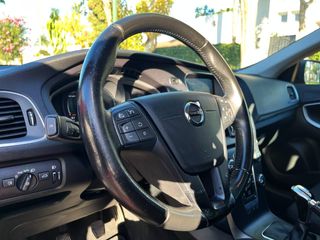 Volvo V40 2017 Cross Country D2 2.0 120 CV