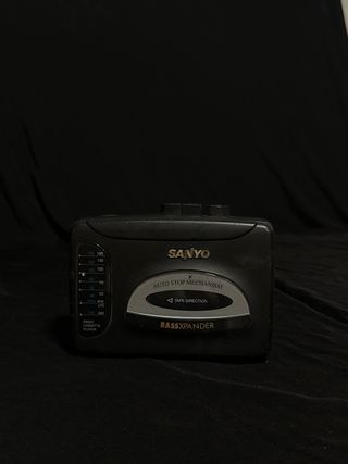 Reproductor Sanyo - Radio Cassette