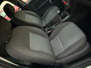 Ford Focus 1.6 gasolina etiqueta c