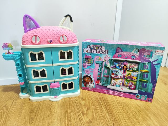 Gabby's Dollhouse - Casa de Bonecas