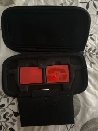 Nintendo Switch OLED - Negra y Blanca
