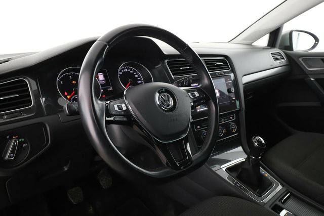 Volkswagen Golf 1.6 TDI Advance