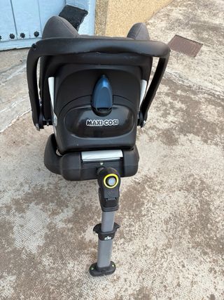 Maxi-Cosi portabebés con soporte para vehículo