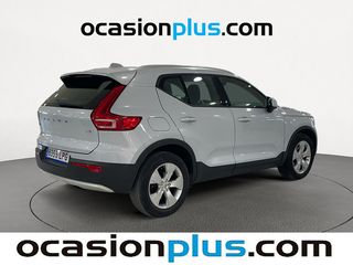 Volvo XC40 T3 Momentum Pro Auto 120 kW (163 CV)