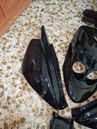 Carcasas Yamaha Booster negras
