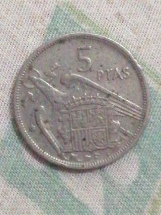 Monedas antiguas España: 100, 50, 25, 5, 1 peseta