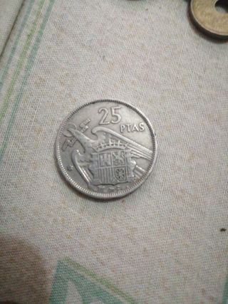 Monedas antiguas España: 100, 50, 25, 5, 1 peseta