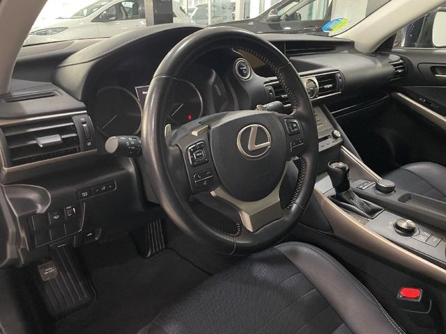 LEXUS IS IS 2.5 300h Business (223CV)