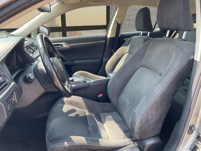 LEXUS CT 200h CT 200h CT Business 100KW (136CV)